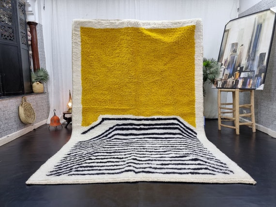 STUNNING MOROCCAN RUG For Your Living Room, Beniourain Yellow Boxed Striped Rug Handmade From Wool of Sheep, Artistic Handwoven Berber Rug