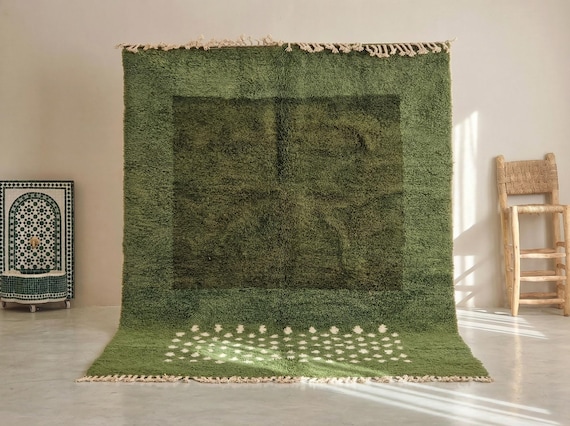 AMAZING DOOTED RUG, Soft Beni Ourain Rug, High-Quality Moroccan Wool Rug, White & Green Rug, Custom Size Area Rug, Handmade Berber Carpet.