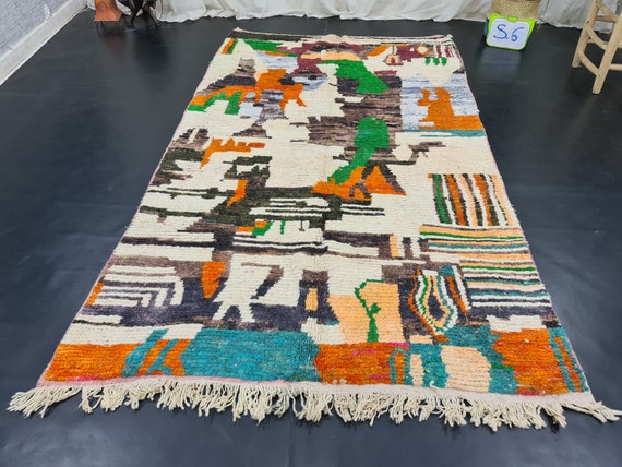 Moroccan 5x8.5 FT Rug Sheep Wool Handmade Boho Artistic