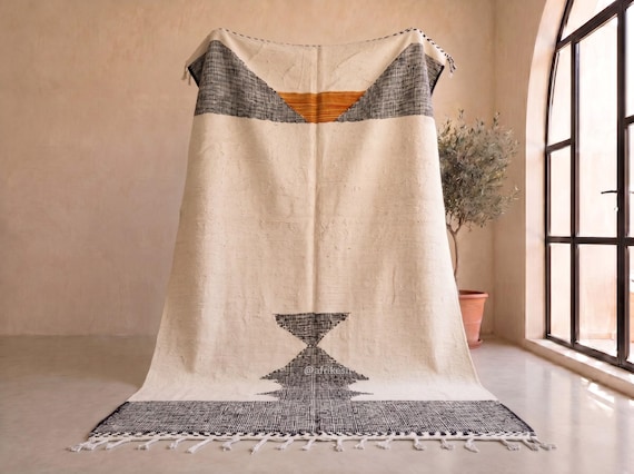 Black and Orange Mountain Triangle Kilim Rug - Handmade Moroccan Wool Rug - Flatweave Geometric Berber Area Rug for Living Room | Afrikesh