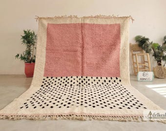 BENI OURAIN RUG, White & Pink Moroccan Rug, Custom Size Berber Carpet, Dotted Handmade Area Rug, High-Quality Wool Rug for Living Room.