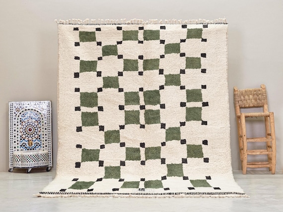 DURABLE MOROCCAN RUG, Handmade Berber Wool Carpet, Blush Beni Ourain Rug, Green & White Geometric Rug, Custom Size Area Rug.