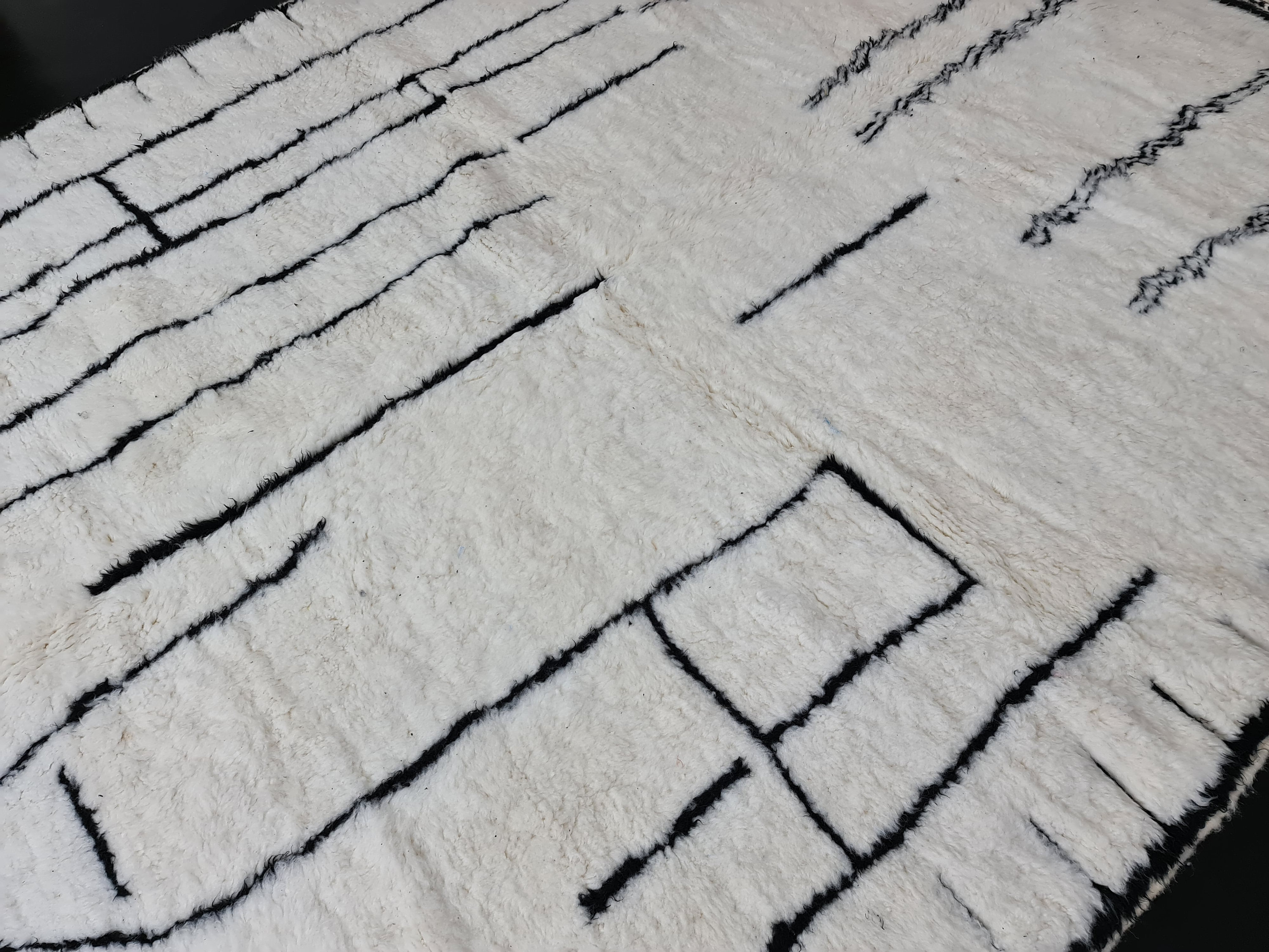 Beniourain Abstract Moroccan Rug Tribal Area Rug Woven Rug Etsy