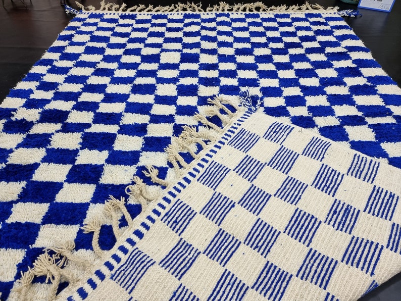 PRETTY BENIOURAIN RUG, Moroccan Rug, Sheep Wool Rug, Checkered Rug, Handwoven Rug, Sheep Wool Rug, Royal Blue Rug, Area Wool Rug, Winter Rug image 9