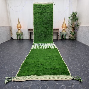 MOROCCAN HANDMADE RUNNER, Beni Ourain Abstract Runner, Area Rug, HandWoven Rug, White Handmade Runner, Wool Area Rug, Grass Green Wool Rug