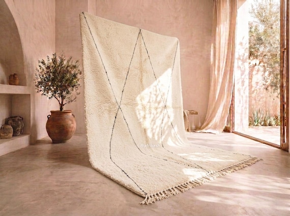 Handmade Moroccan Wool Rug - Ivory and Black Beni Ourain Rug - Diamond Pattern High Pile Berber Area Rug for Living Room | Afrikesh
