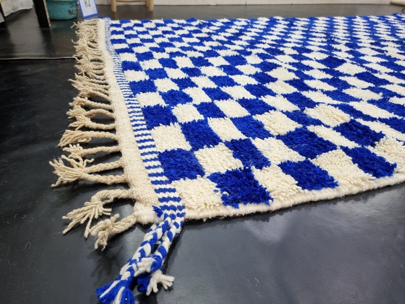 PRETTY BENIOURAIN RUG, Moroccan Rug, Sheep Wool Rug, Checkered Rug, Handwoven Rug, Sheep Wool Rug, Royal Blue Rug, Area Wool Rug, Winter Rug image 5