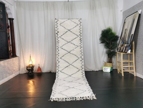 Custom Beni Ourain Runner, Moroccan Handmade Rug, Artistic White Rug, Tribal Geometric Rug, Berber Wool Rug, White Black Rug, Tapis berbere