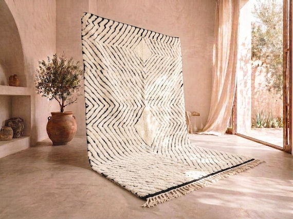 Black and Ivory Geometric Beni Ourain Rug - Handmade Moroccan Wool Rug - Zigzag Diamond High Pile Berber Area Rug for Living Room | Afrikesh