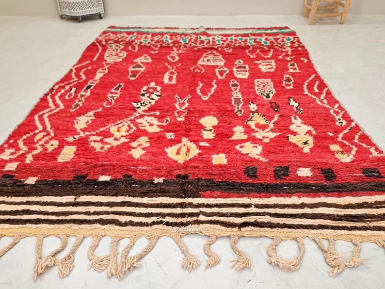 RED WOOL RUG 6x9, Tribal Moroccan Rug, Handmade Boujaad Rug, Vintage Dining Room Decor, Artistic Berber Carpet, Bohemian Interior Design - Afrikesh Rug - One Side Fringes.
Pile Height:1 cm-0.39 inches.