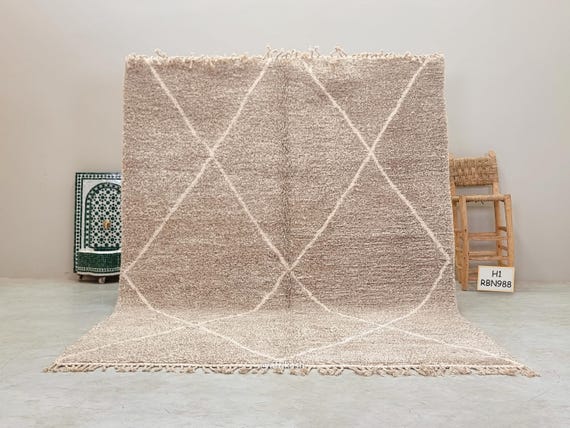 DIAMOND RUG 7x9, Moroccan Beni Ourain Rug, Handcrafted Beige & White Rug, Traditional Berber Carpet, Natural Wool Rug, Shag Living Room Rug.