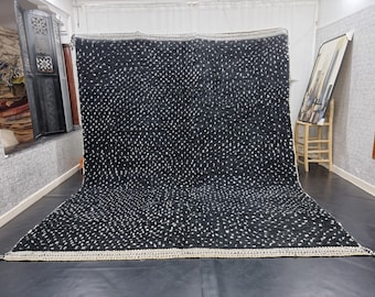 CUSTOM HANDMADE CARPET-Moroccan Handmade Rug-Black And White Rug-Handmade Berber Rug-Dotted Carpet-Azilal Tribal Rug-Moroccan Wool Rug.