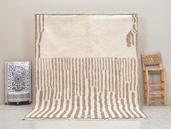 Handmade Beni Ourain Wool Rug: Striped Moroccan Berber Carpet