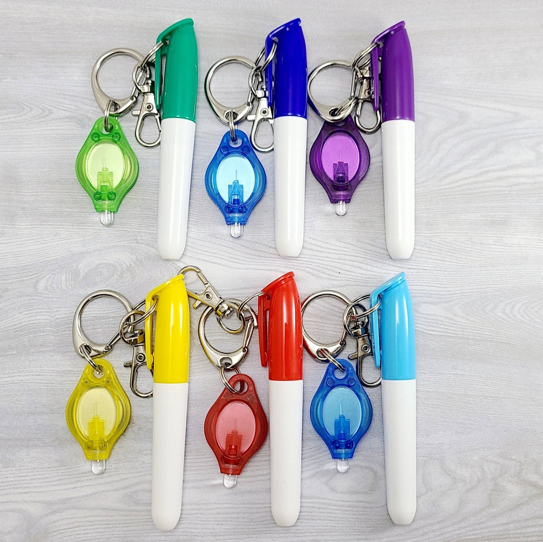 Mini Dry Erase Marker LED Light Combo Badge Reel Accessoriesbadge