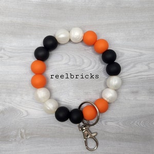 HALLOWEEN Silicone Beaded Wristlet - Bangle Keychain - Key Ring Bracelet - Minimalist Jewelry- Lobster Clasp - Gift for Her - Teacher