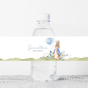 Bearbeitbares Blaues Peter Rabbit Babyparty Flaschenetikett, Bunny Boy Babyparty Wasseretiketten, Peter Rabbit Ballon Frühling Flaschenaufkleber, 0664