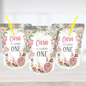 Étiquettes modifiables de pochette de jus d'anniversaire de ferme, étiquettes roses d'anniversaire de basse-cour de Capri soleil, étiquette de jus de premier anniversaire de fille d'animaux de ferme 321BD