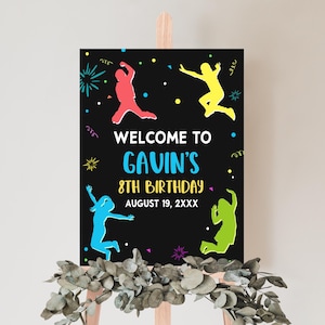 Cartello di benvenuto per compleanno con trampolino modificabile, poster di benvenuto per compleanno con salto, cartello per festa &quot;Saltiamo per ragazzi&quot;, parco con trampolini, cartello per castello gonfiabile, 92BD