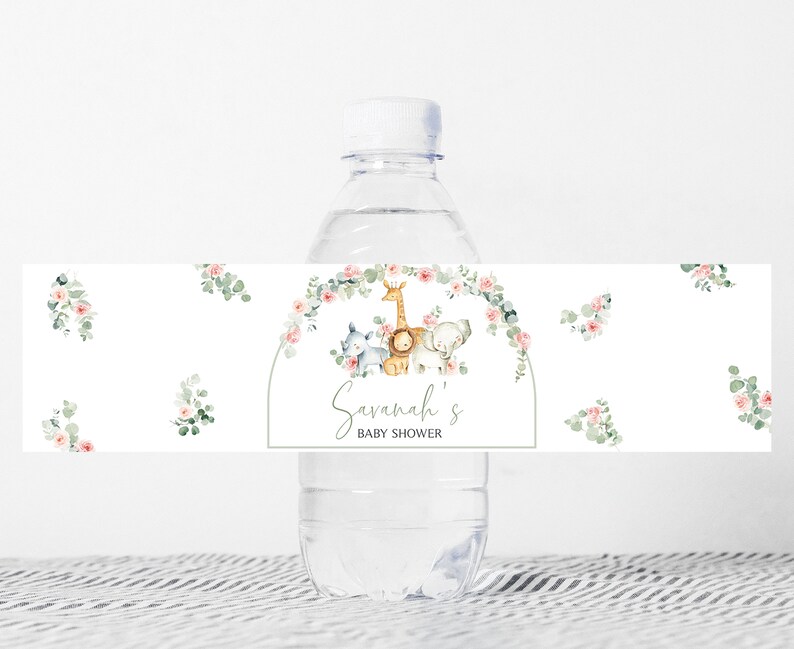 Edytowalna etykieta na butelkę Baby Shower dla dziewczynki Safari, różowe kwiatowe etykiety na wodę do kąpieli dla dziewczynki Safari Animals, naklejki na butelkę, 0307 zdjęcie 1