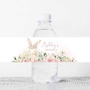 Bearbeitbares Mädchen-Kaninchen-Babyparty-Flaschenetikett, rosa Blumen-Babyparty-Wasseretiketten, ein kleines Häschen-Mädchen-Wasserflaschenaufkleber, 0715