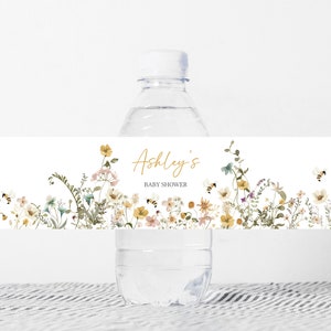 Etiqueta editable de botella de baby shower de abeja, etiqueta de agua de baby shower neutral de género de mamá a abeja, pegatinas de botella de baby shower de abeja de flores silvestres, 0639