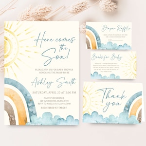 Könnte beinhalten: Eine Babyparty-Einladung mit einem Aquarell-Regenbogen- und Sonnen-Design. Die Einladung lautet "Here comes the Son!" und enthält Details zur Veranstaltung, einschließlich Datum, Uhrzeit, Ort und RSVP-Informationen. Die Einladung enthält auch eine Dankeskarte und zwei Karten für eine Windel-Tombola und Bücher für das Baby.