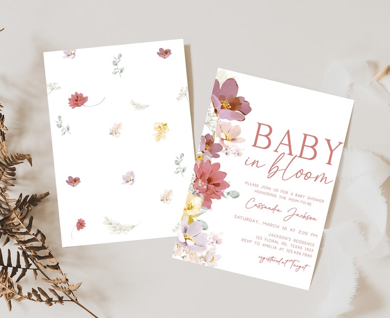 Bearbeitbares Baby in Bloom-Babyparty-Einladungspaket, Frühlingsblumen-Babyparty-Einladungssatz, rosa Blumen-Mädchen-Babypartyeinladung, 0613 Bild 2