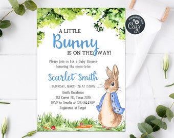 Faire-part de baby shower modifiable Peter Rabbit, invitation de shower de bébé lapin bleu, modèle imprimable d'invitation de Peter Rabbit de verdure rustique 0235