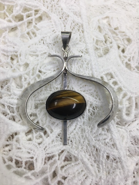 1980s Modern Silver Pendant with Tiger Eye Stone -