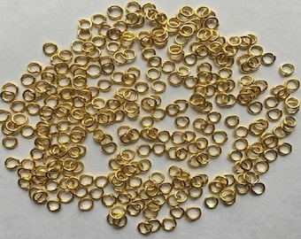 Jump Rings - 300 Pieces - 4mm - (12g) - Choose From Gold or Bright Silver