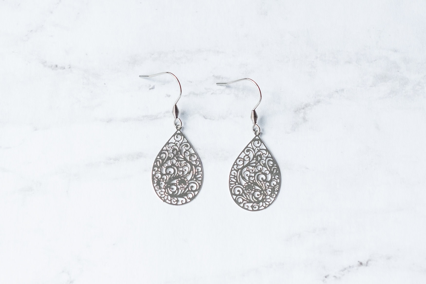 Boucles D'oreilles Pendantes En Argent 925 Avec Rosettes Filigranes Et Cristaux Swarovski