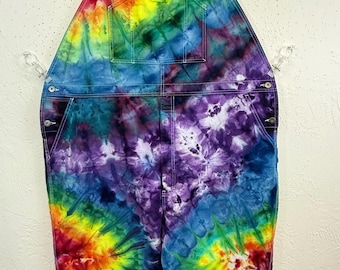 Tie dye men’s 48WX3L overalls, adjustable elastic straps, 13 pockets + hammer loop, 100% cotton, 13 pockets measurements in item details