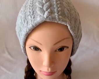 toque/beanie/bonnet femme hiver jersey stretch twisted fully lined, light grey, interchangeable pompom faux fur black