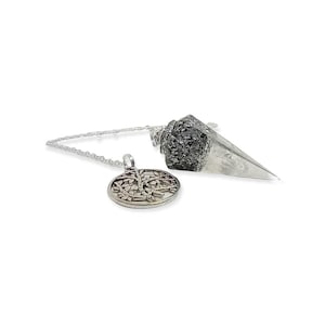 Divination pendulum, orgonite pendulum, crystal quartz pendulum, tree of life pendulum, stone pendulum