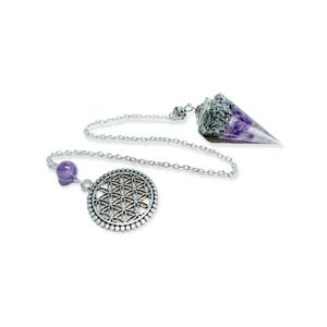 Divination pendulum, orgonite pendulum, amethyst pendulum, flower of life, stone pendulum