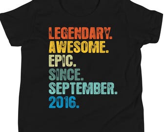 Camiseta de 10º cumpleaños, Legendaria desde 2016, Sudadera juvenil, Camiseta vintage, Camiseta nacida en 2016