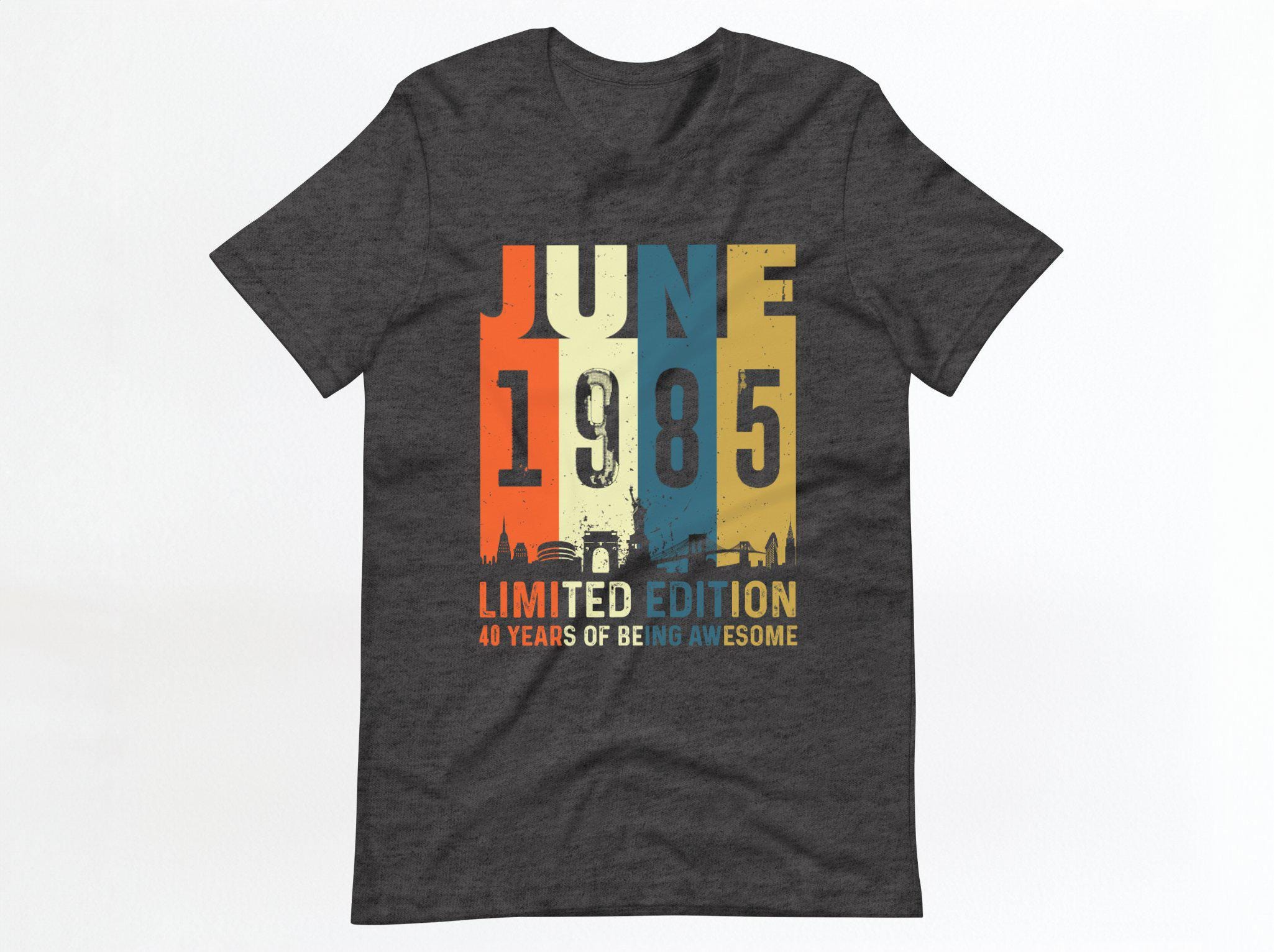 Awesome Since June 2008 T-Shirt Vintage 11th Birthday Gift Awesome Since June 2008 T-Shirt Vintage 11th Birthday Gift