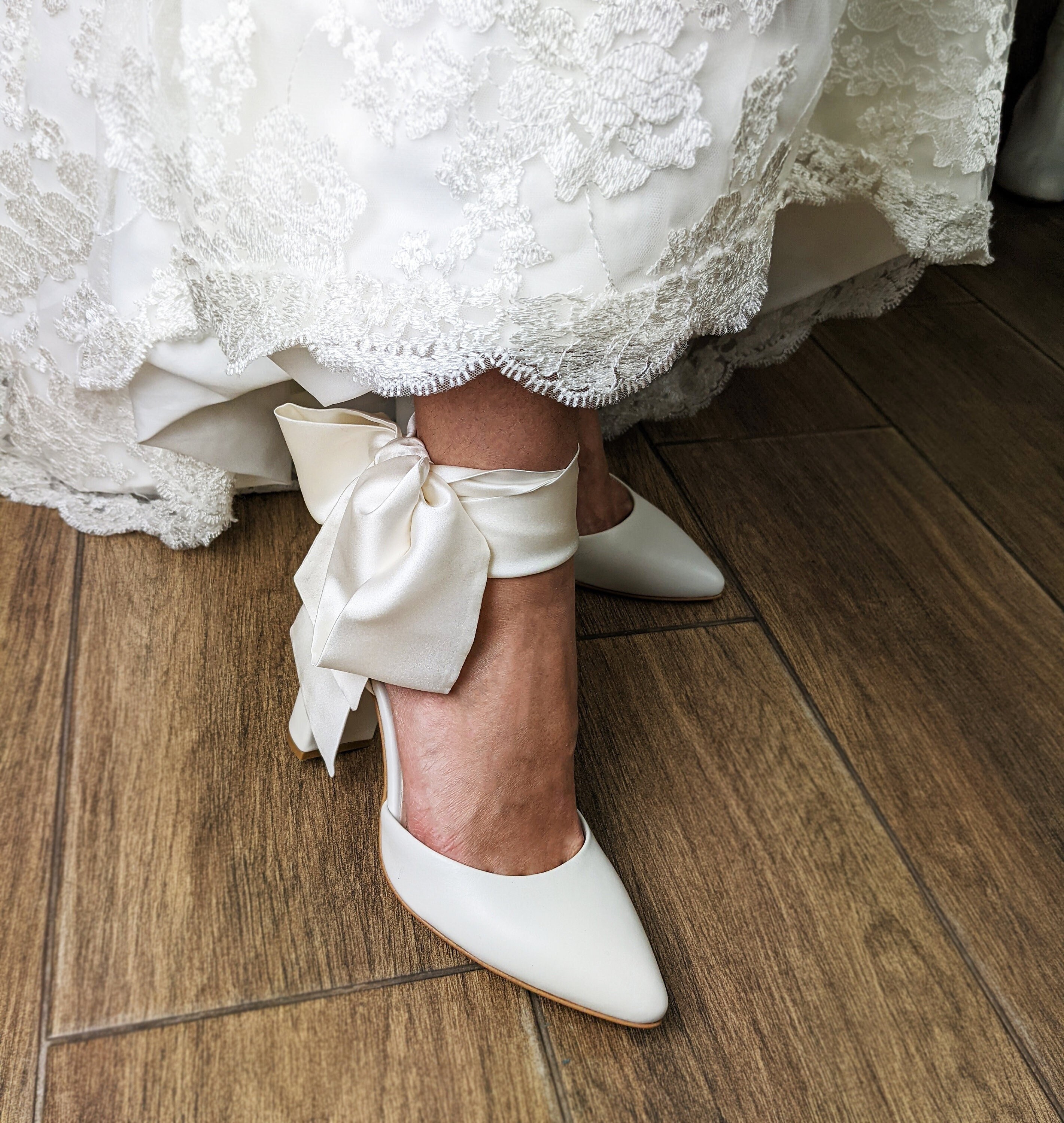 wide ivory wedding shoes