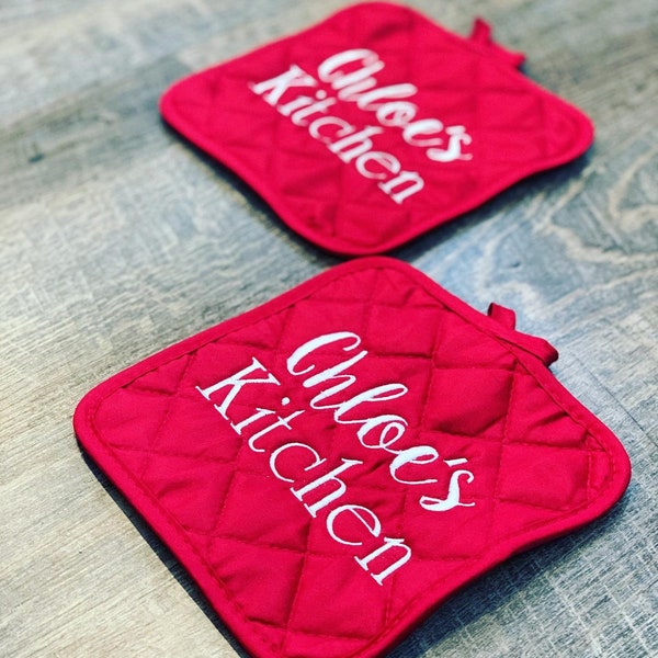 Personalized embroidered pot holders, your name potholders, hot pads, birthday gift, kitchen accessories, personalized kitchen items