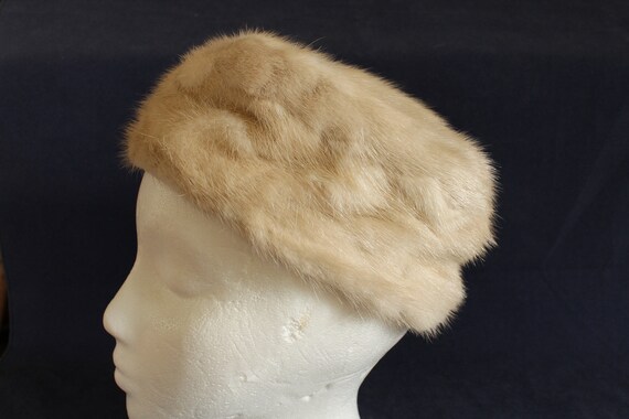 Creme Mink Hat Vintage USED 1960 main image 4