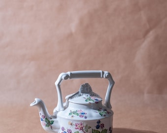 Vintage Arthur Wood teapot, made in England, vintage, teapots, decoration, gift ideas, floral pattern, home decoration, ornament