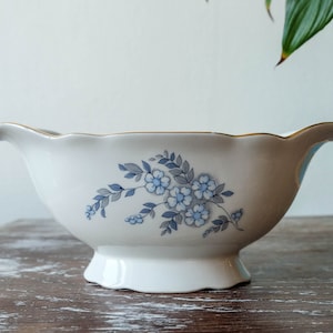 Royal Tognana gravy boat, vintage Italian gravy boat, vintage Italian porcelain, sauce boat, 1950s Italian porcelain, gift