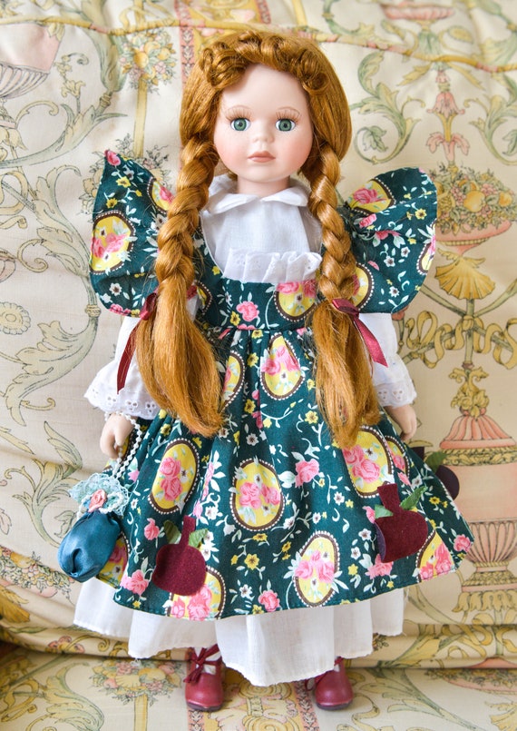 poupee porcelain doll