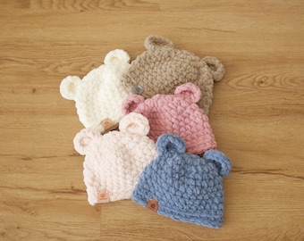 Crochet Bear Baby Hat: Woodland babyshower gift