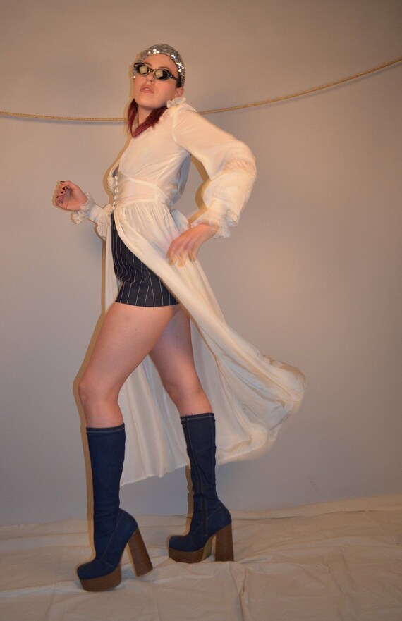 1940's Florbert Ivory Puff Sleeve Dressing Gown/ D