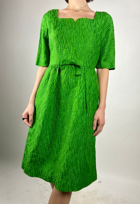 Vintage Early 1960s Kelly Green Evening Dress | B… - image 2