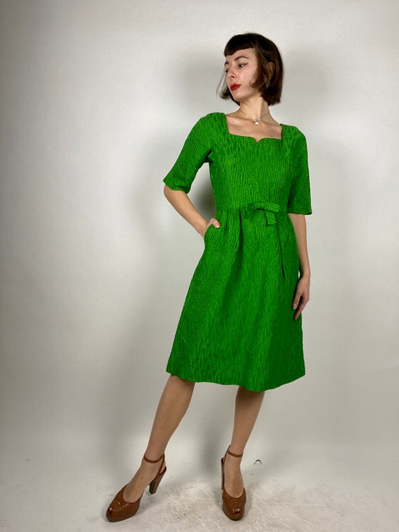 Vintage Early 1960s Kelly Green Evening Dress | B… - image 7