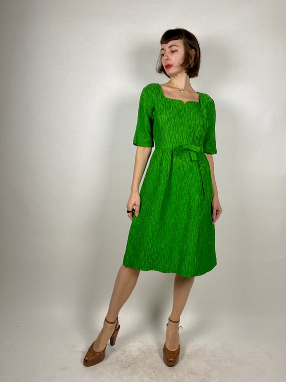 Vintage Early 1960s Kelly Green Evening Dress | B… - image 5