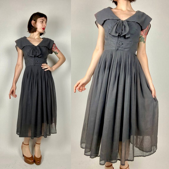 1950s Charcoal Grey Fit and Flare Dress | Size Sm… - image 1