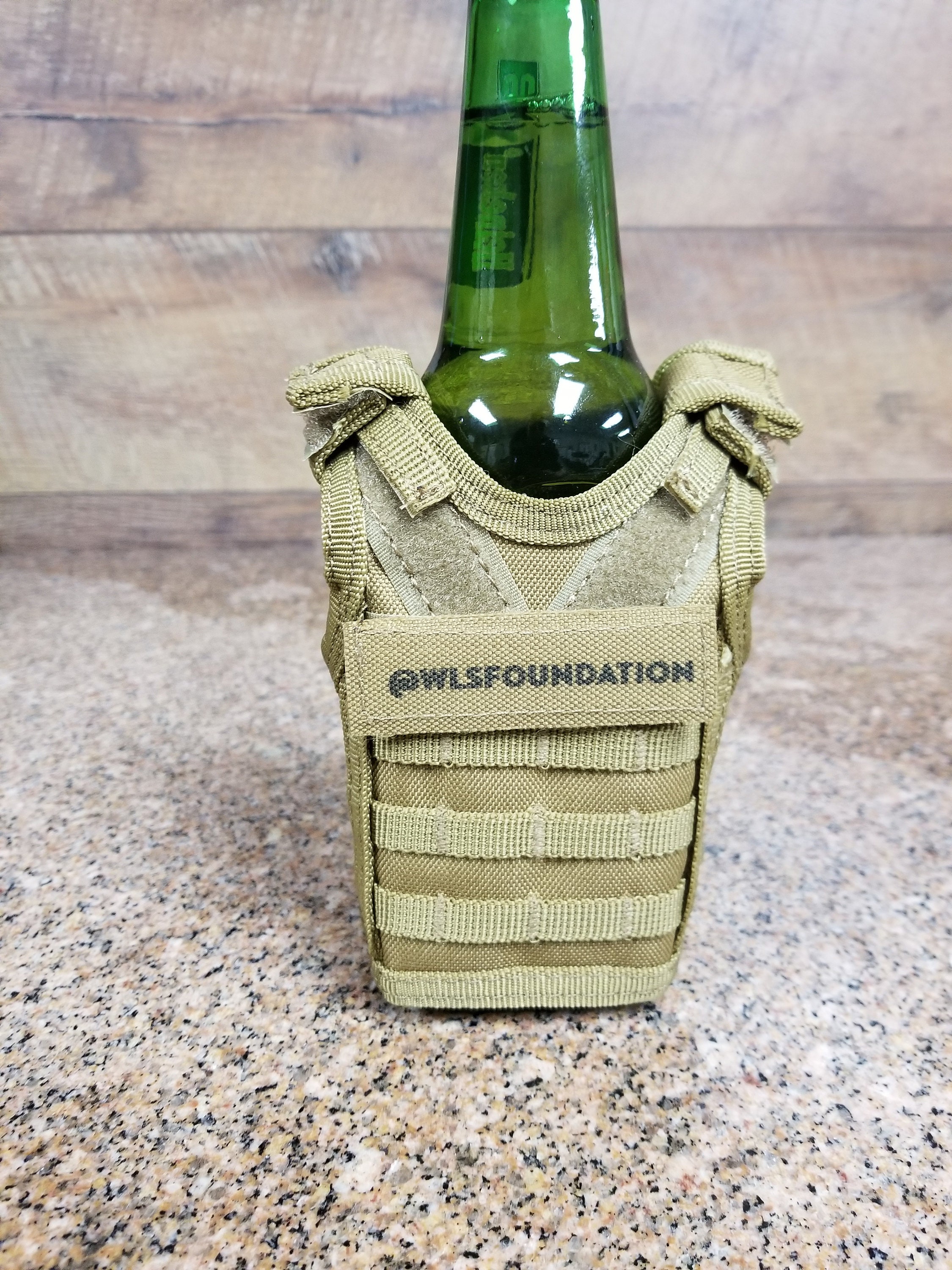Tactical Mini Vest Beer Bottle Holster Gift - China Hydration Pouch, Tactical  Vest